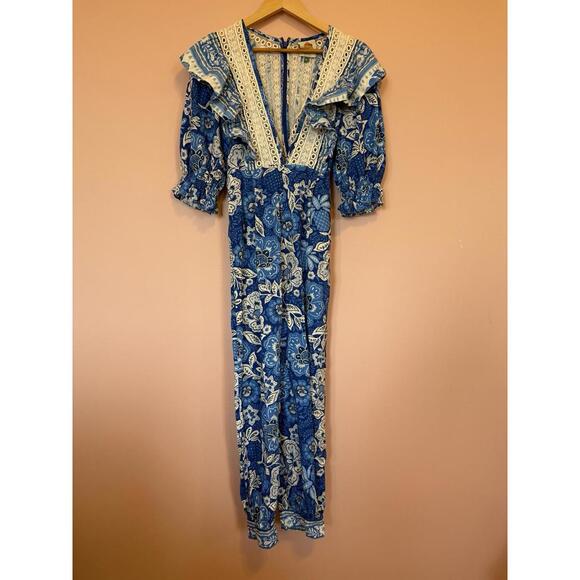 FARM RIO Womens Full Of Flowers V-Neck Ruffle Jumpsuit Blue White XS - Picture 2 of 9